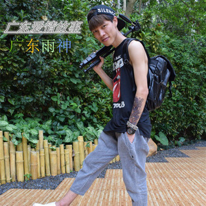 男生把🐔扎进男人屁股里
